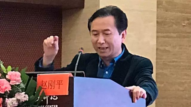 佛山华厦眼科医院派出了由广东省眼科医师分会屈光手术带头人、中山大学研究生导师赵刚平院长领*的 医生团队参与本次盛会，并准备了众多精彩的内容，与全国眼科同道一起探讨与推动眼科新发展。.jpg