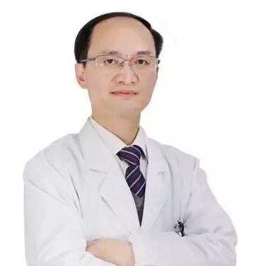 徐州医科大学眼科博士生导师，中华医学会眼科学分会青光眼学组委员吴仁毅教授新沂坐诊，大家速度预约.jpg