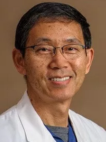 3月18日，深圳华厦眼科医院环球学术交流会议即将召开，本次会议旨在进一步加强眼科界同仁之间的交流与学习。届时特邀美国眼底病专家Prof. Yu-guang He，M.D.来深举办《中美眼科专家学术交流会》。届时，将由Prof. Yu-guang He，M.D.、深圳华厦眼科医院赵铁英院长，深圳华厦眼科医院 席专家成洪波教授1.png
