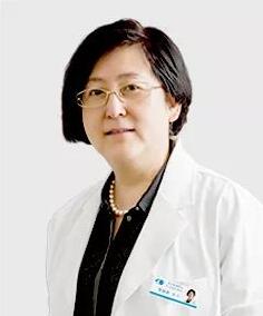 3月27日美国眼底病医生Karl Csaky来到厦门眼科中心进行学术交流和指导，为厦门眼科中心带来了环球 的眼底病医治理念和技术。作为考验眼科医院综合实力的眼底病诊疗一向是厦门眼科中心学术、科研发展的重要对象。在交流开场，厦门眼科中心总院长黎晓新对远道而来的美国医学专家表示热烈的欢迎。她说，专家不辞辛苦来到中国，向我们分享丰富的临床经验和高明的医疗技术，帮助医院提*医疗技术水平，希望医生们能以此次交流为契机，积极、认真地向专家学习5.jpg