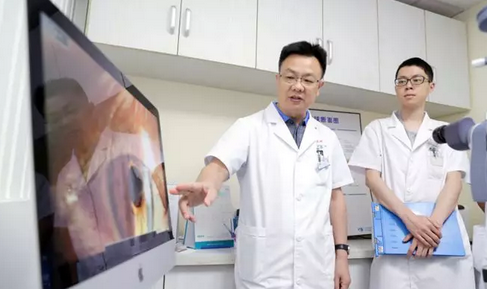 厦门眼科中心成立小儿白内障诊治中心1.png