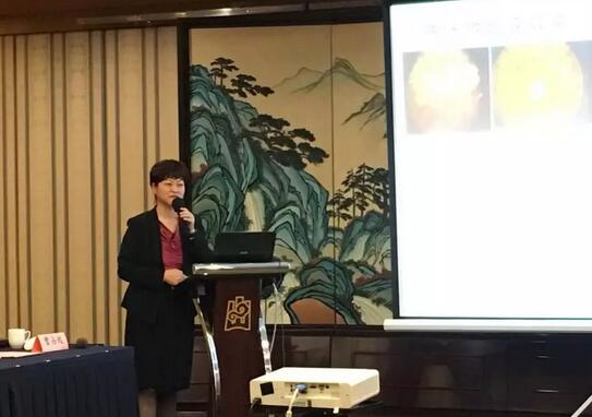 由华厦眼科医院集团主办的2018年斜视与小儿眼科学科发展研讨会在南京召开。此次研讨会主要针对当下斜视及小儿眼科常见疾病、临床典型 病 及新兴诊疗理念和诊疗方法等课题入手，展开深入性探讨，共同研究斜视及小儿眼科领域未来发展之态势7.jpg