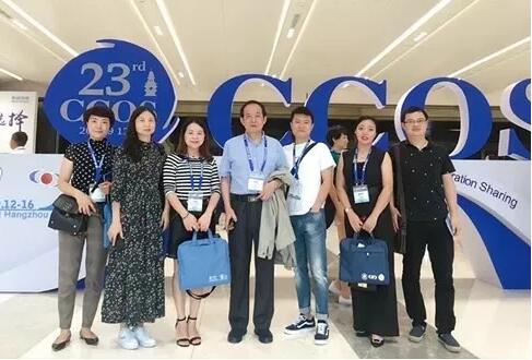 2018年即将结束，这一年，成都华厦眼科医院以规范的诊疗、高明的技艺、 的服务，赢得了广大患者朋友和社会各界的好评。在2018年，成都华厦眼科医院在发展的道路上有哪些大事记呢，让我们一起来回顾。14.jpg