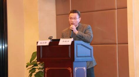 继续狠抓医疗质量和医疗安全，做好“健康卫士、光明使者”——2019年华厦眼科医院集团院长会议在厦举行8.jpg