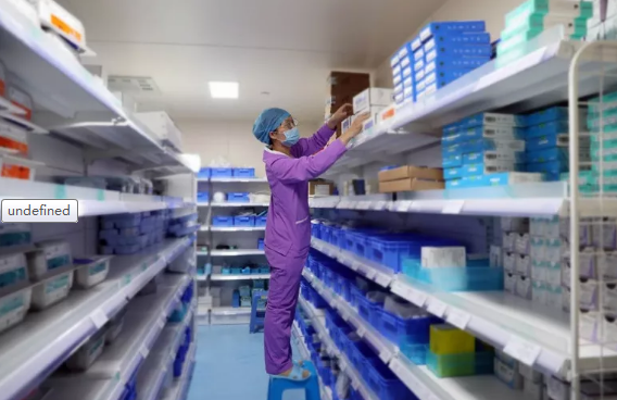 海西晨报：走进厦门大学附属厦门眼科中心五缘院区手术室的等候区，便来到了这家医院 安静、 神秘的地方——手术室1.png
