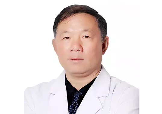 毕生愿望：让 位孩子眼异常及时发现，让 个患儿得到正规医治——杭州华厦眼科医院张宏亮主任.png
