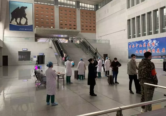 无论战场在哪里，我们都将全力以赴——华厦眼科凝聚力量坚决阻断病毒传播11.png