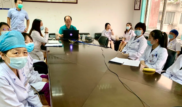 因眼而在，为你而来 ——上海和平眼科医院举办华厦眼科集团白内障专题院际交流会2.png