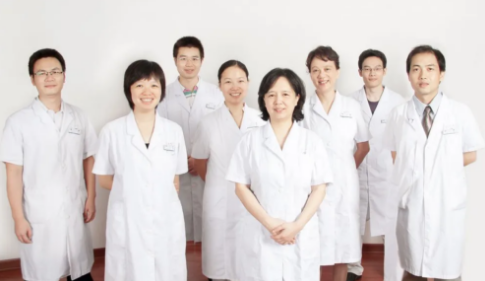 为守护青少年儿童眼健康，厦门大学附属厦门眼科中心青少年儿童眼外伤救治基地正式揭牌2.png