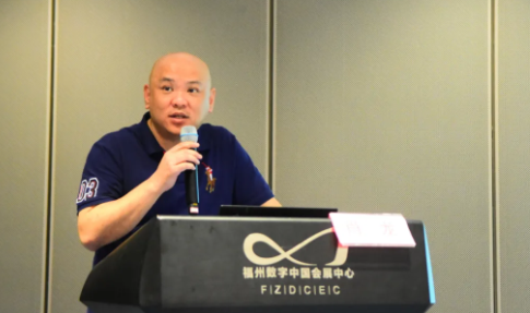 勇立潮头，引领发展！华厦眼科2021年眼底病学科发展研讨会在福州隆重召开13.png