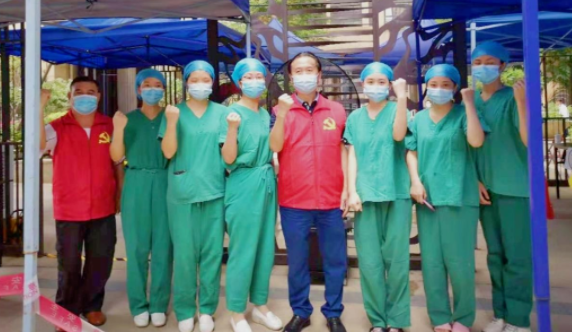 再获央媒报道点赞！华厦眼科医护团队用行动诠释战疫“最美身影”5.png