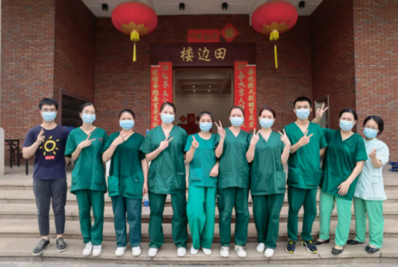 再获央媒报道点赞！华厦眼科医护团队用行动诠释战疫“最美身影”7.png