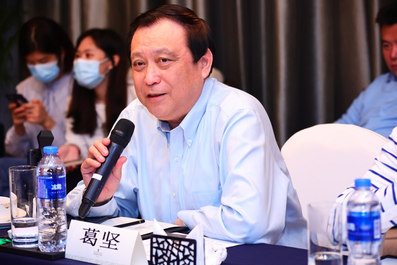 牢固根基，笃行致远！华厦眼科医院集团召开发展战略研讨会8.png