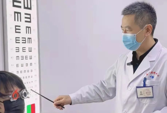 厦门眼科中心又引进了一位出名屈光近视手术医生：刘才远 教授4.png